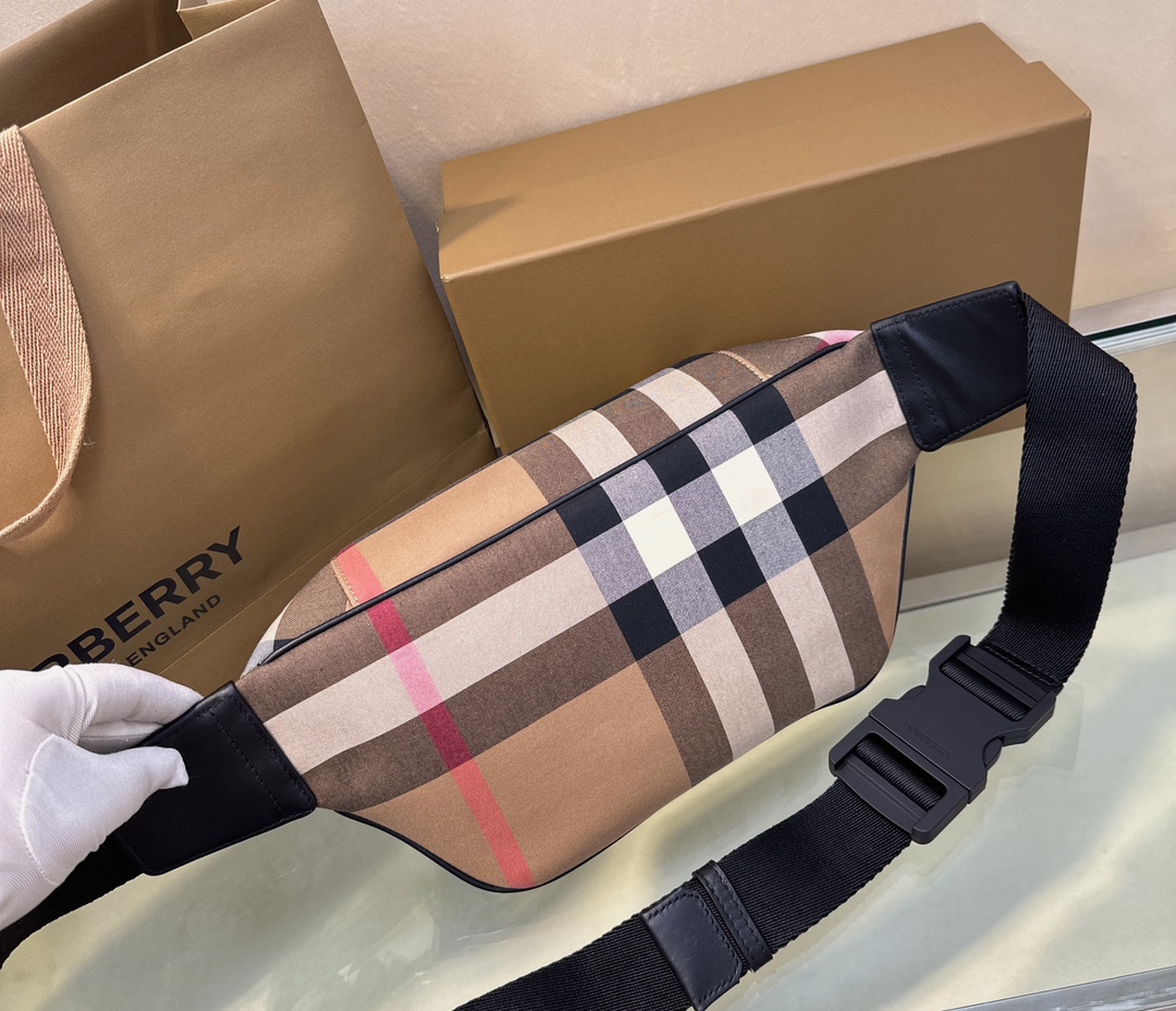 Burberry Waist Chest Packs